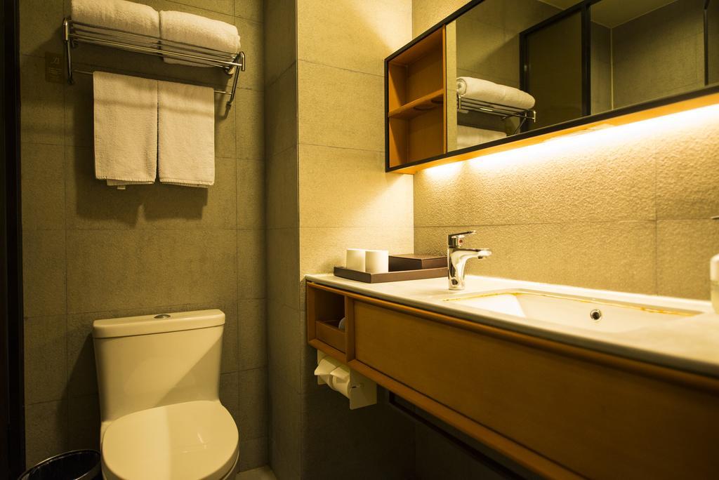 Ji Hotel Shanghai Lujiazui Eksteriør billede